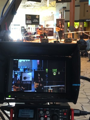 Beals 帶 TASCAM DR-701D 錄音機(jī)體驗(yàn)大型購物中心 一場聲音捕捉的獨(dú)特旅程