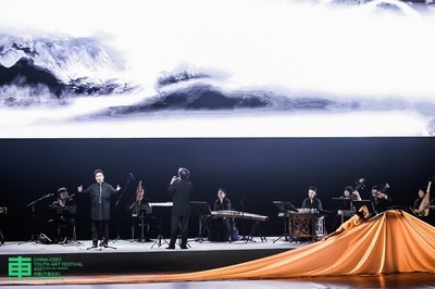 中東歐青年藝術(shù)周啟幕 舞臺藝術(shù)造型策劃中的東西人文交融