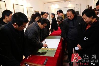 曾翔書法展東莞藝展 名家風(fēng)采綻放永州